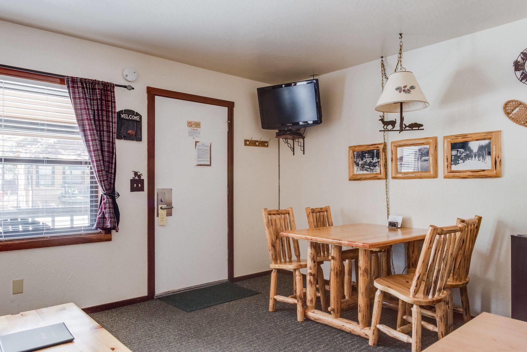 טאהו ויסטה Franciscan Lodge מראה חיצוני תמונה